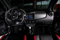 SPRING-GRIS-INTERIOR